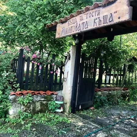 Landhuis Milkovata Koshov